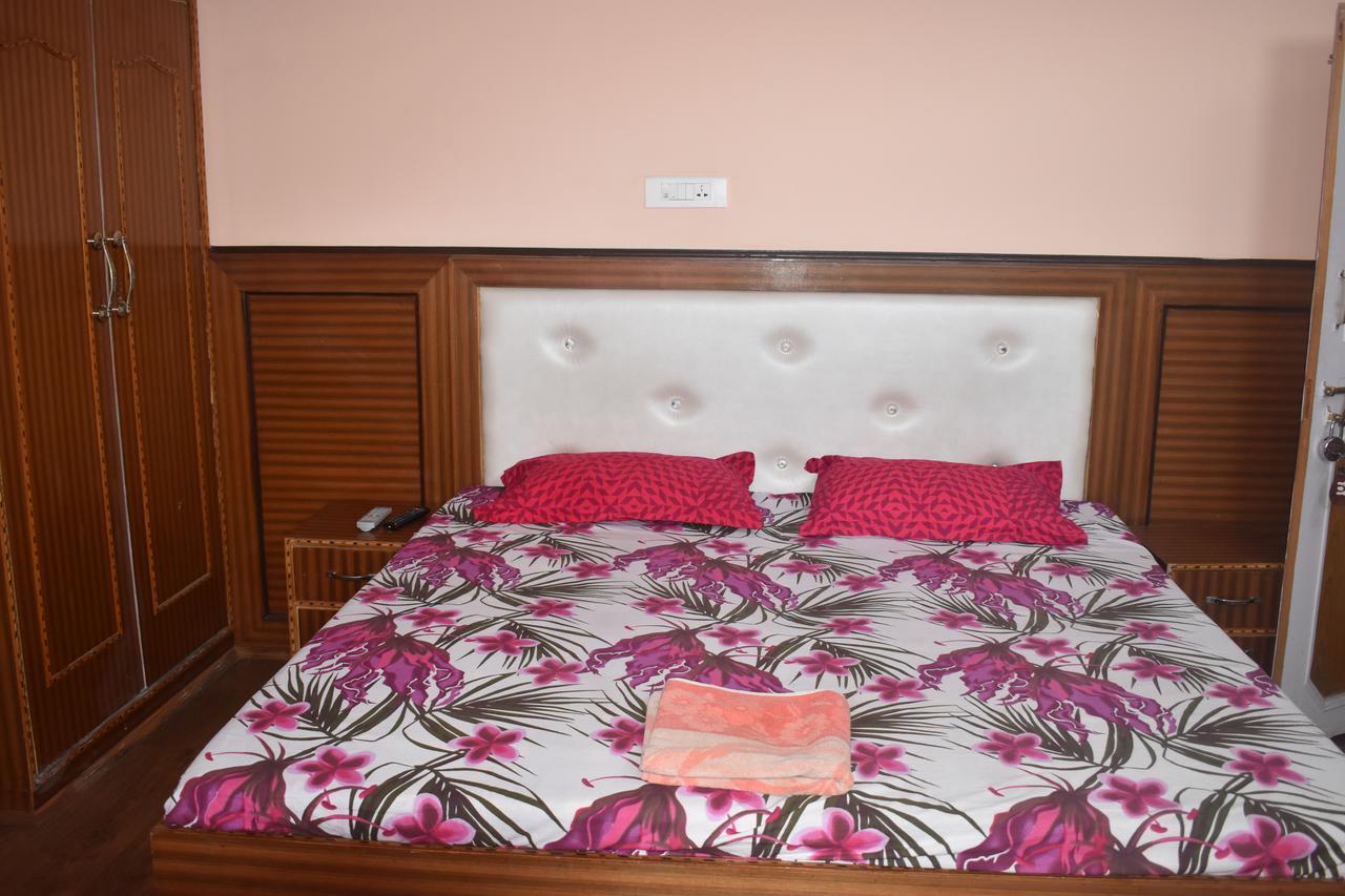 Hotel Snow Flake Rampur  Exterior photo